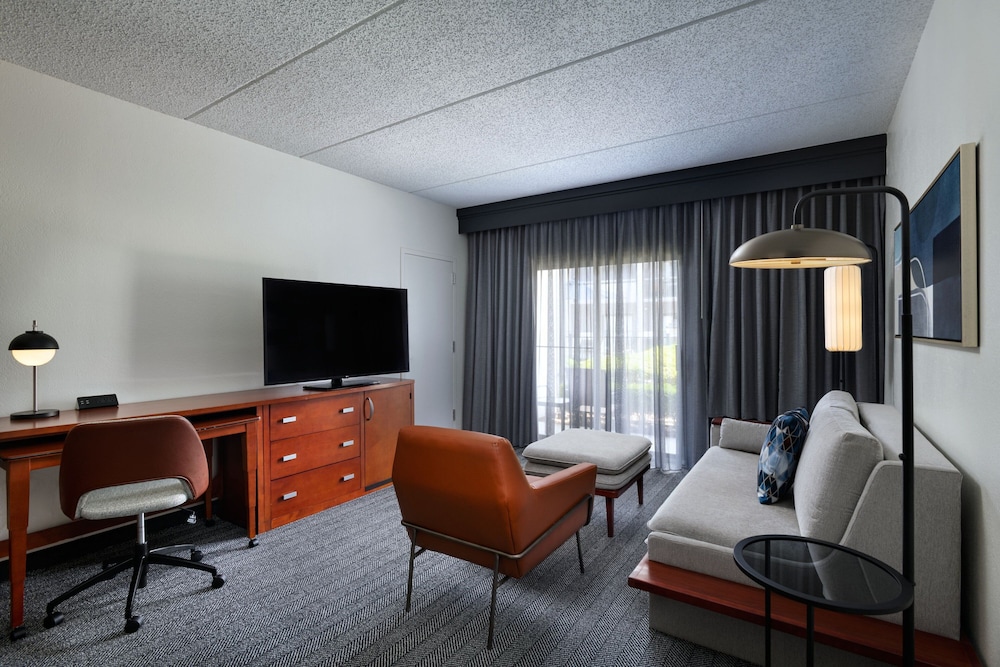 Courtyard by Marriott San Antonio Downtown Market Square - photo 14