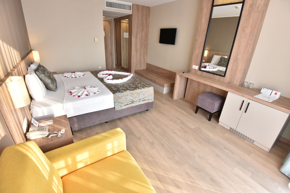 Lucida Beach Hotel — Kemer — photo 5