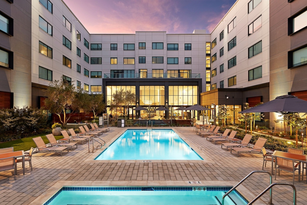 Element Santa Clara - featured photo