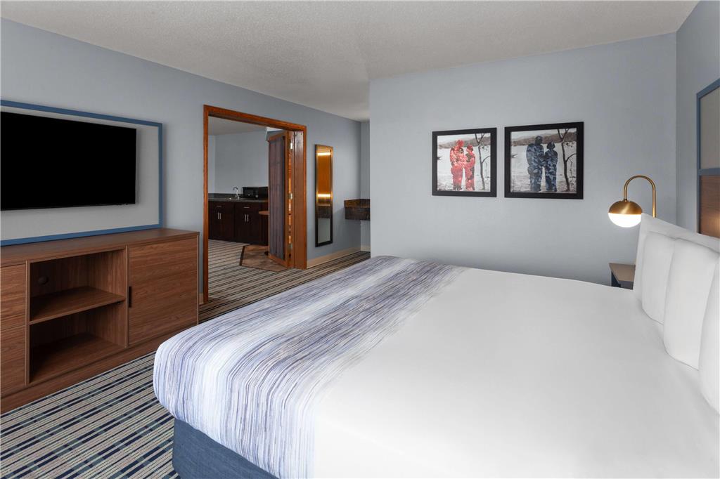 AmericInn by Wyndham West Salem - photo 27