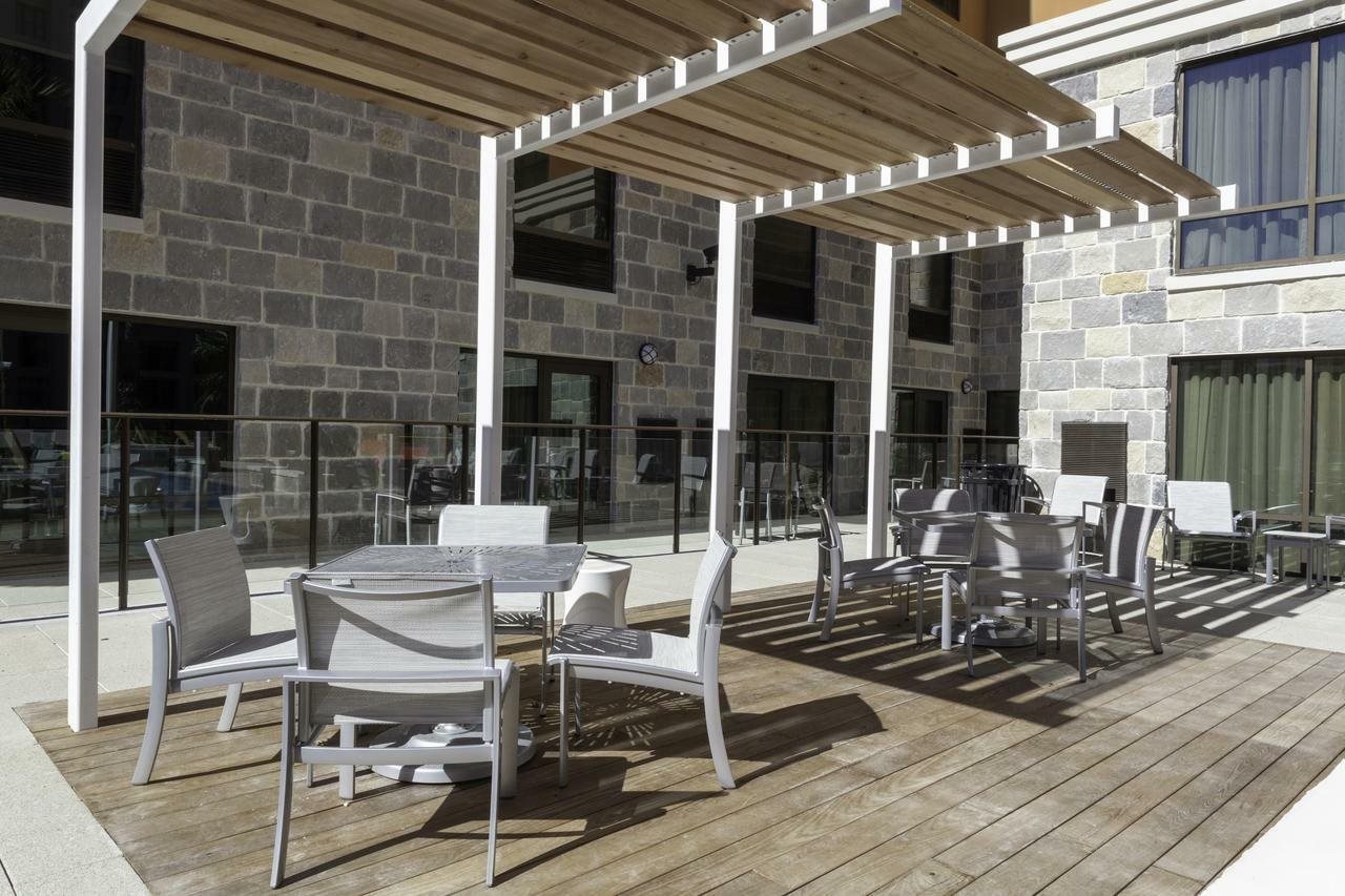 Hampton Inn & Suites San Antonio Riverwalk - photo 8