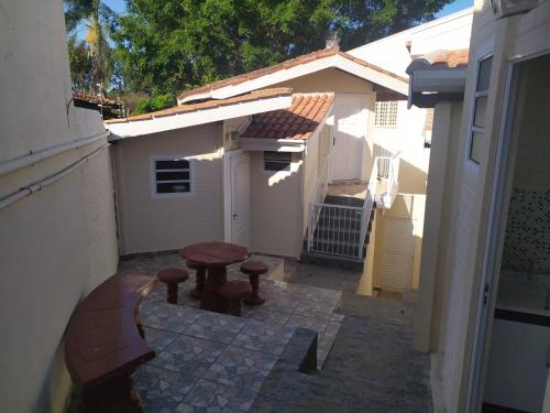 Pousada Flat Kitnet Mobiliada Confortavel E Perto De Tudo — Atibaia