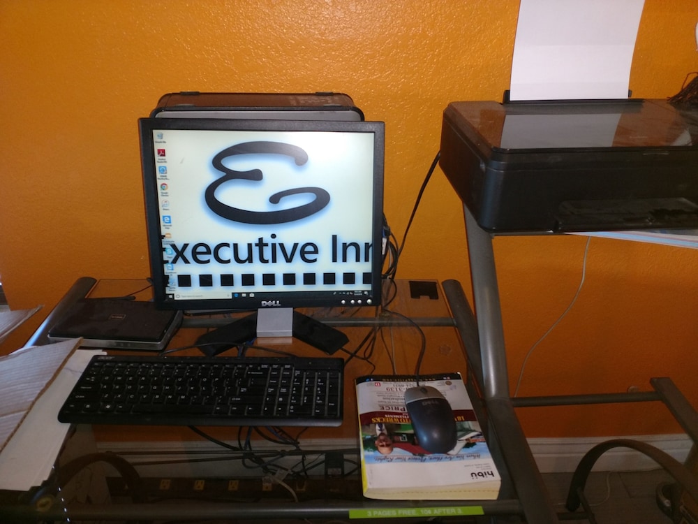 Executive Inn and Suites Wichita Falls - photo 59