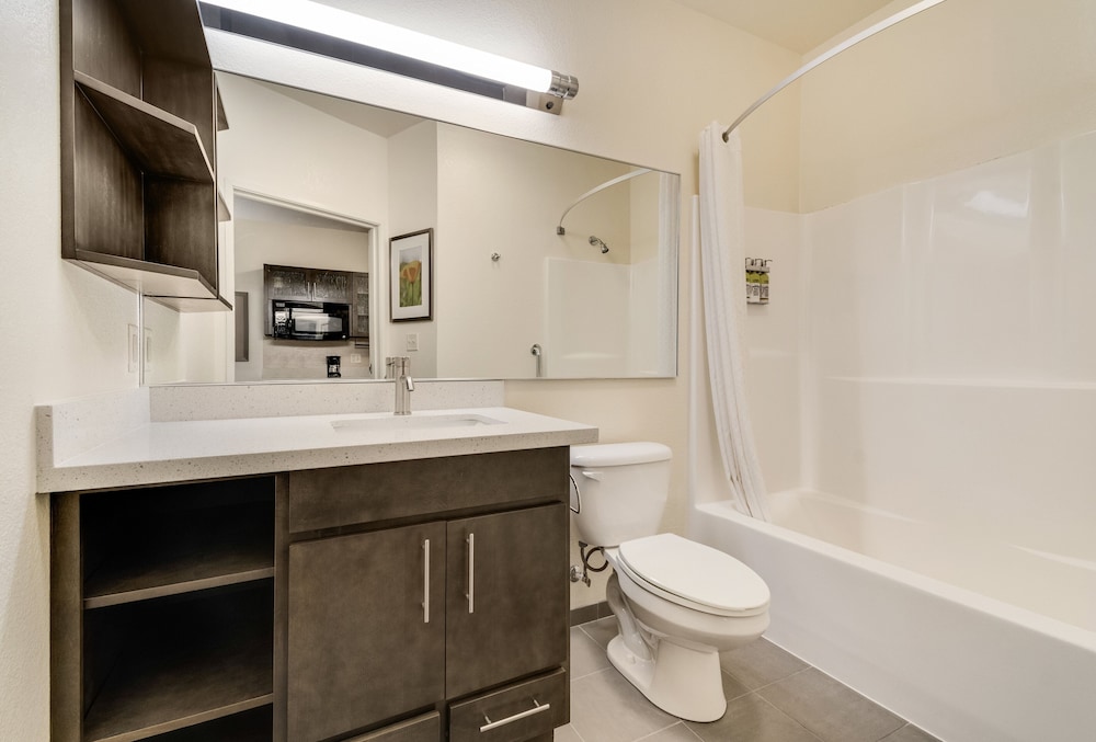 Candlewood Suites Portland Airport by IHG - photo 45