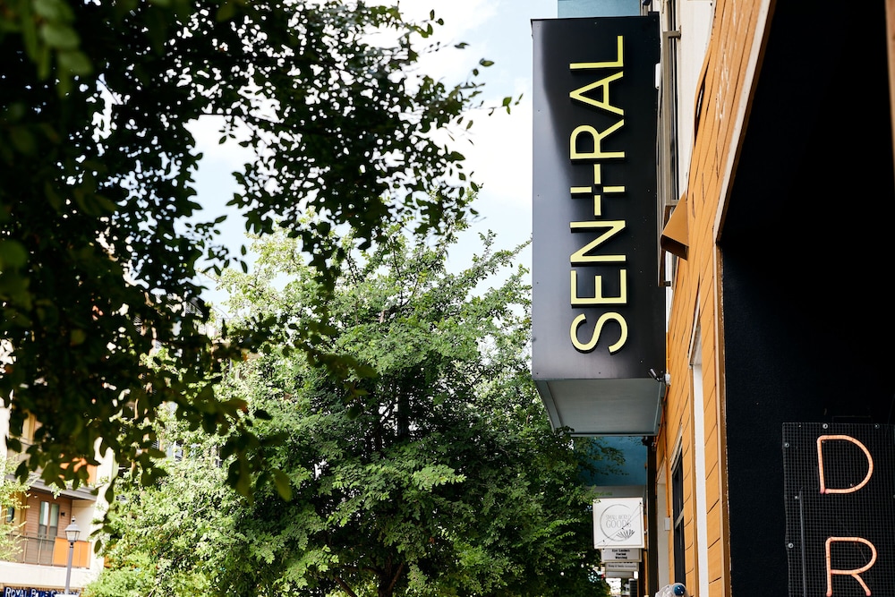 Sentral East Austin at 1614 E Sixth - photo 28