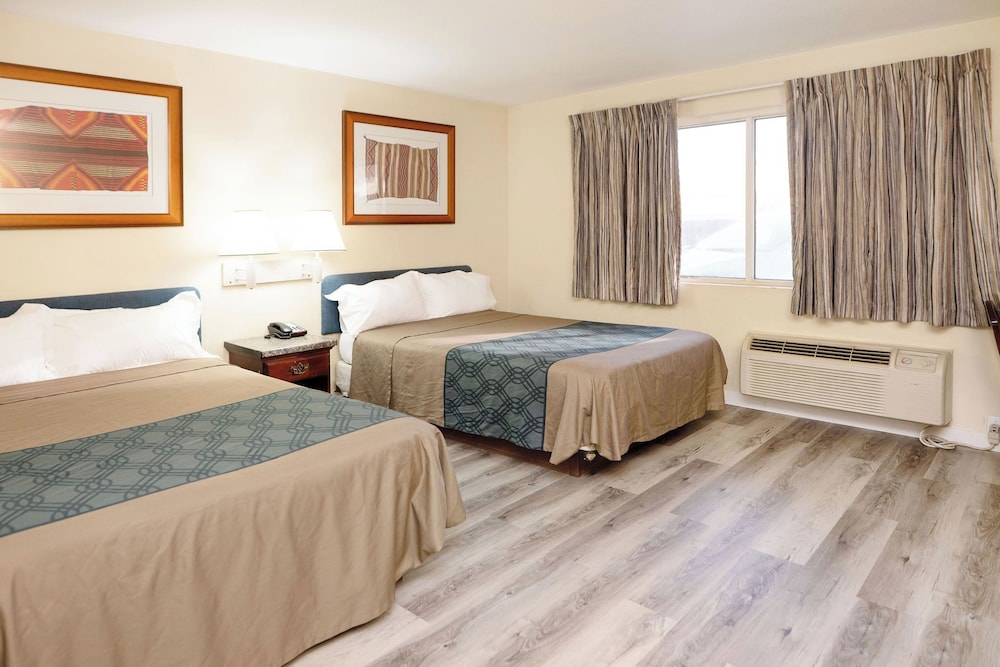 Rodeway Inn Downtown Phoenix - photo 10