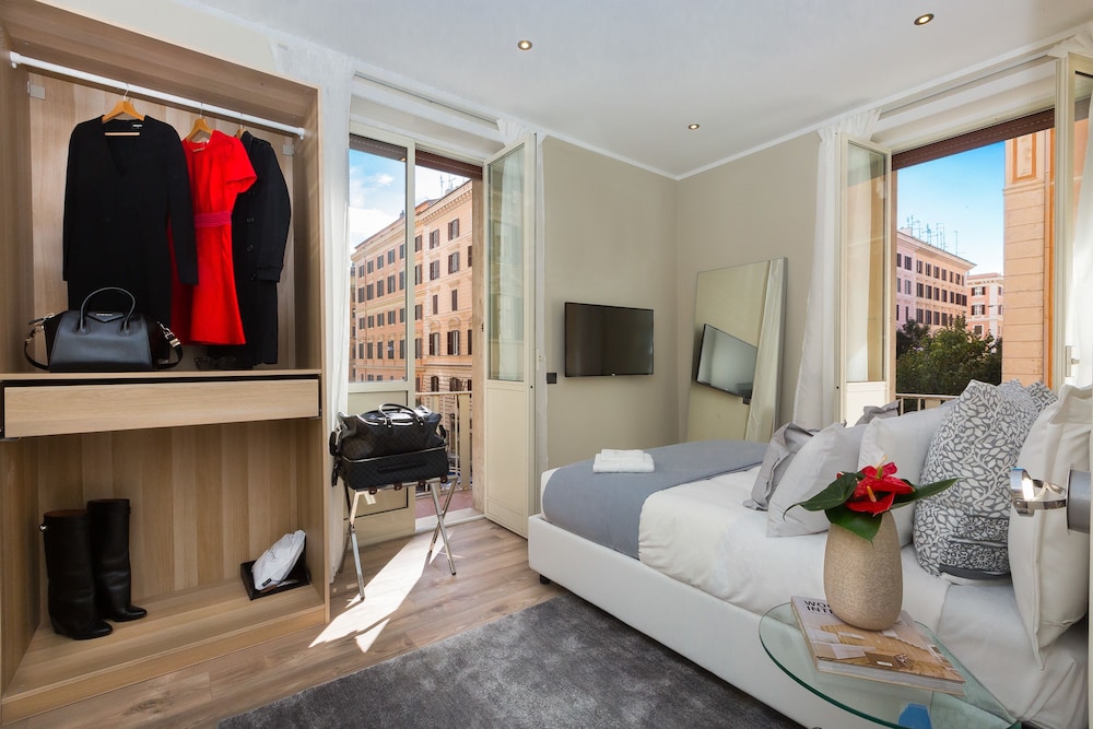 126 Gracchi Suites - last minute hotel in Rome
