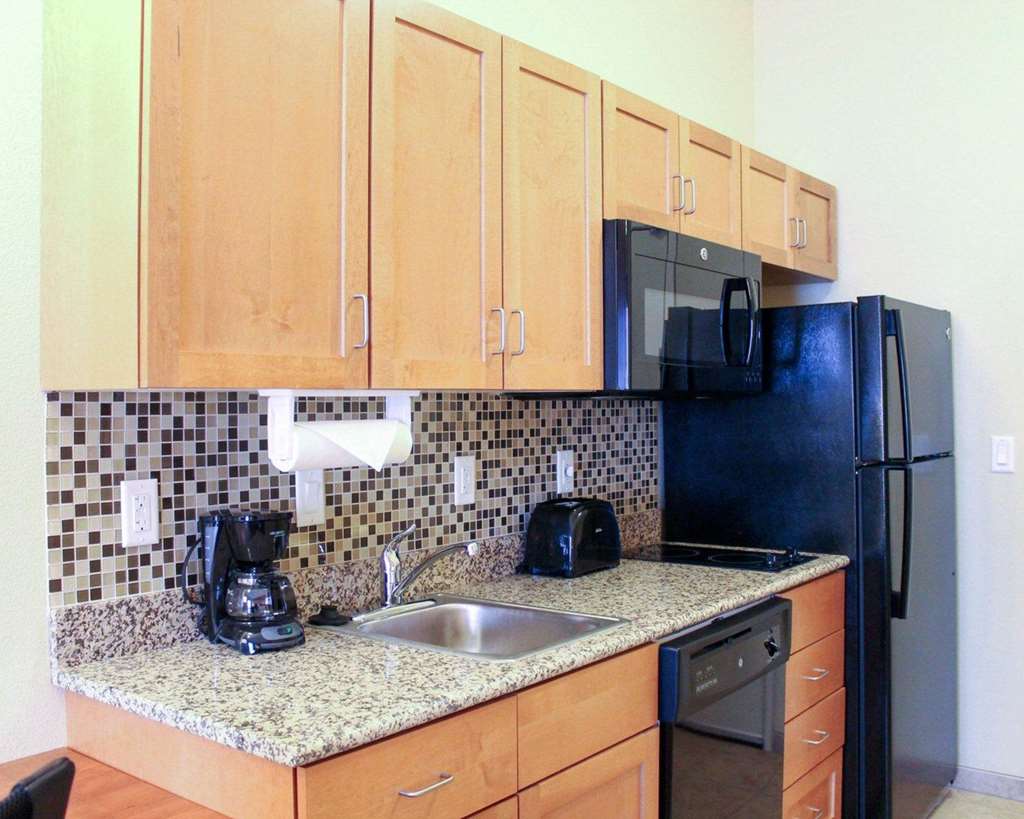 MainStay Suites Tioga - photo 15