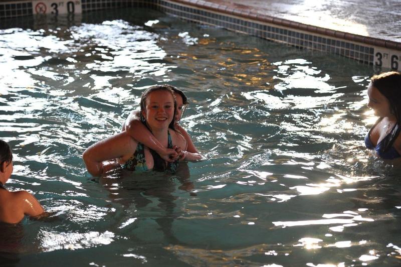 River Valley Inn & Suites - photo 33