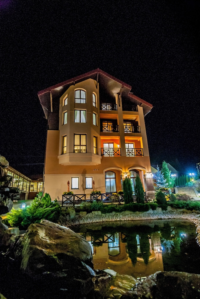Спа Готель Respect - carbon neutral hotel in Skhidnytsya