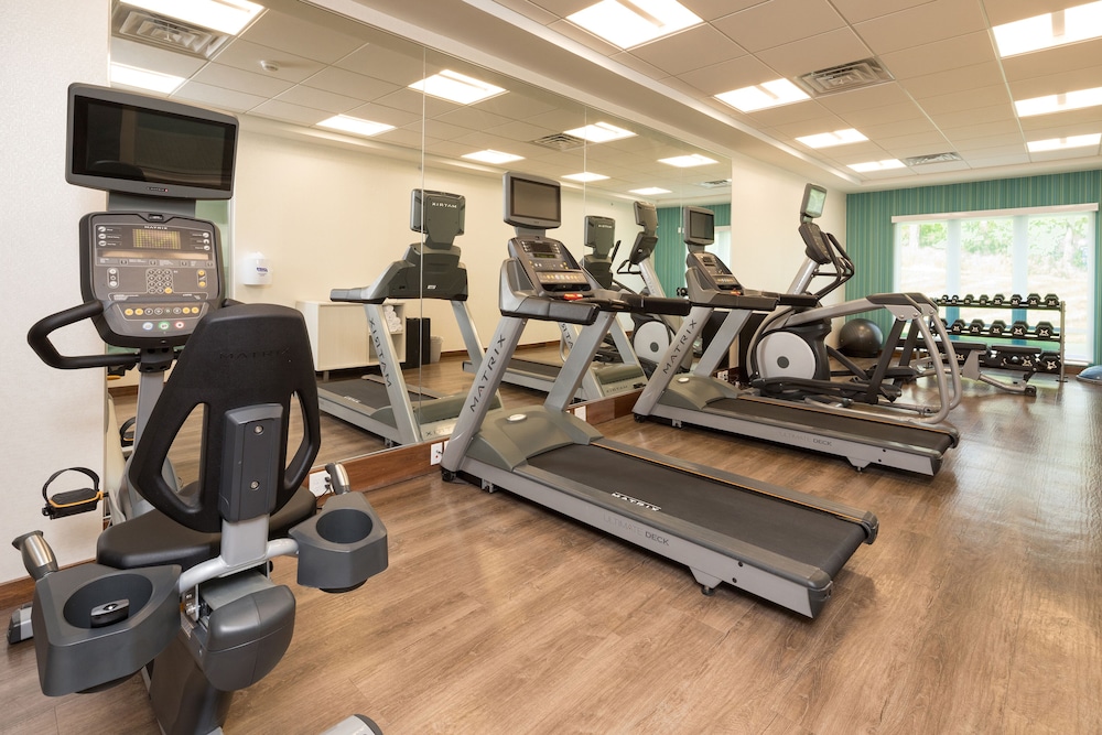 Holiday Inn Express & Suites Michigan City by IHG - photo 12