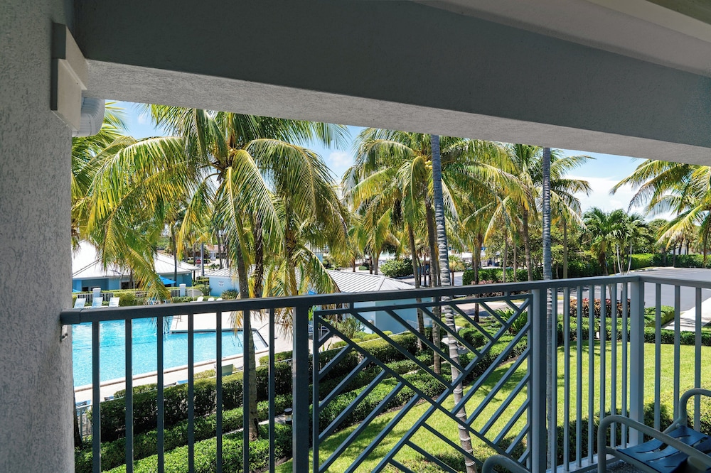 Holiday Inn Express North Palm Beach Oceanview by IHG - photo 27