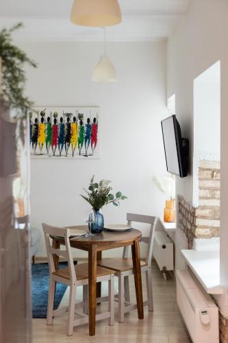 Homey apartment central — 4-Star Luxury Hotel in Vilnius, Lithuania