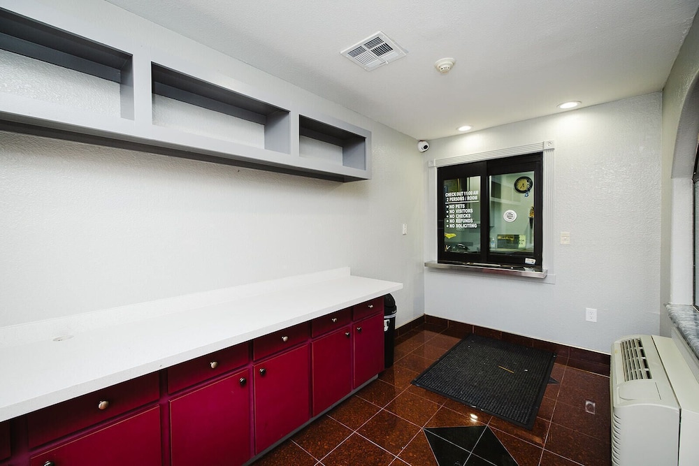 Downtowner Inns Houston - photo 4