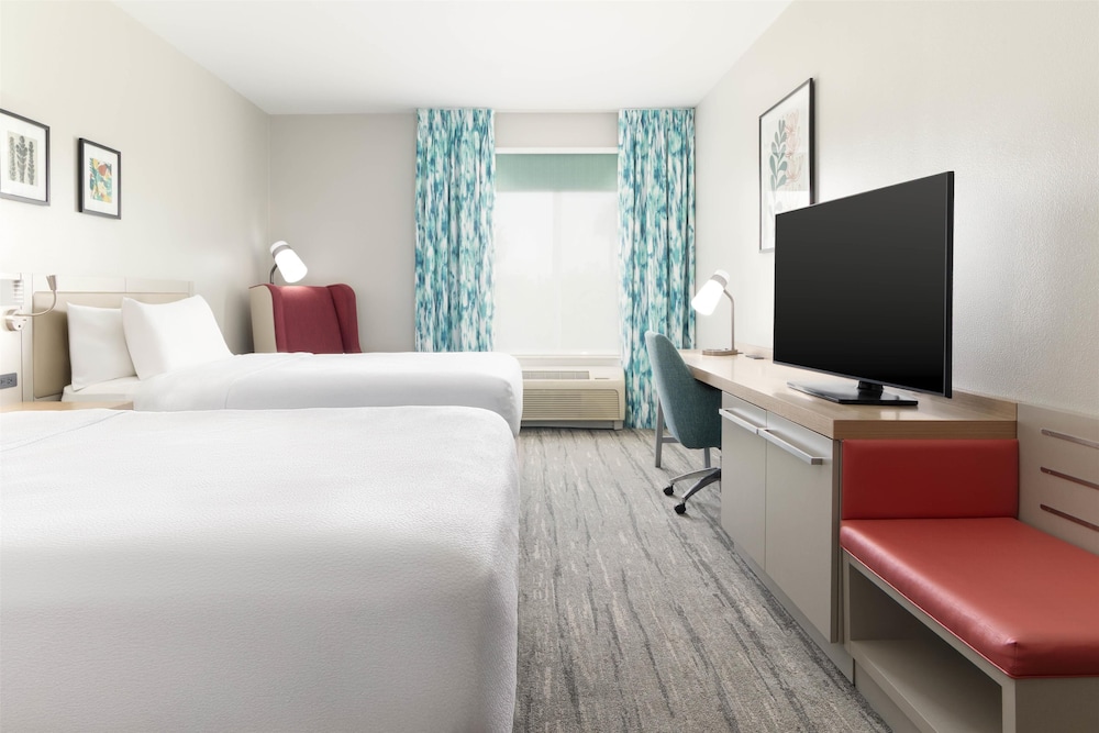 Hilton Garden Inn Ontario Rancho Cucamonga - photo 14