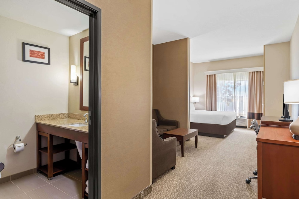 Comfort Inn & Suites Hermiston South - photo 25