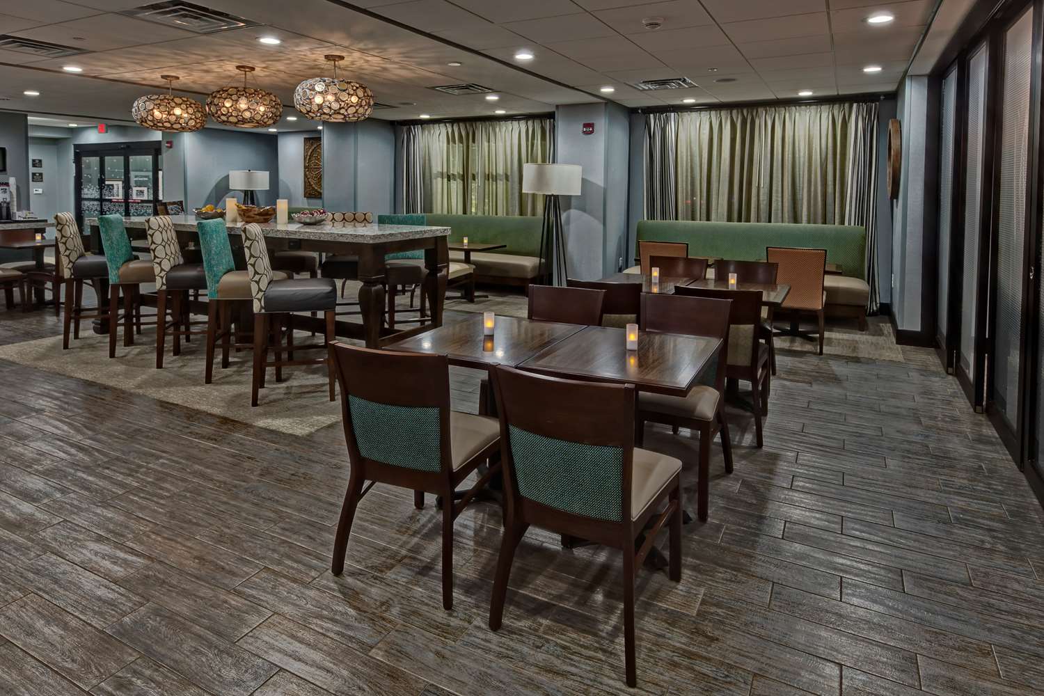 Hampton Inn Summerville SC - photo 2