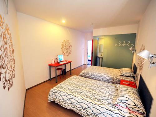 Podinn Jiaxin Shaonian Road — hotel in Jiaxing