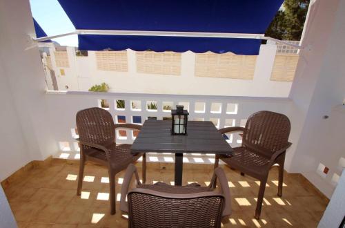 Estudio Tres Pinos Piscina Junto Al Mar in San Jose, Spain