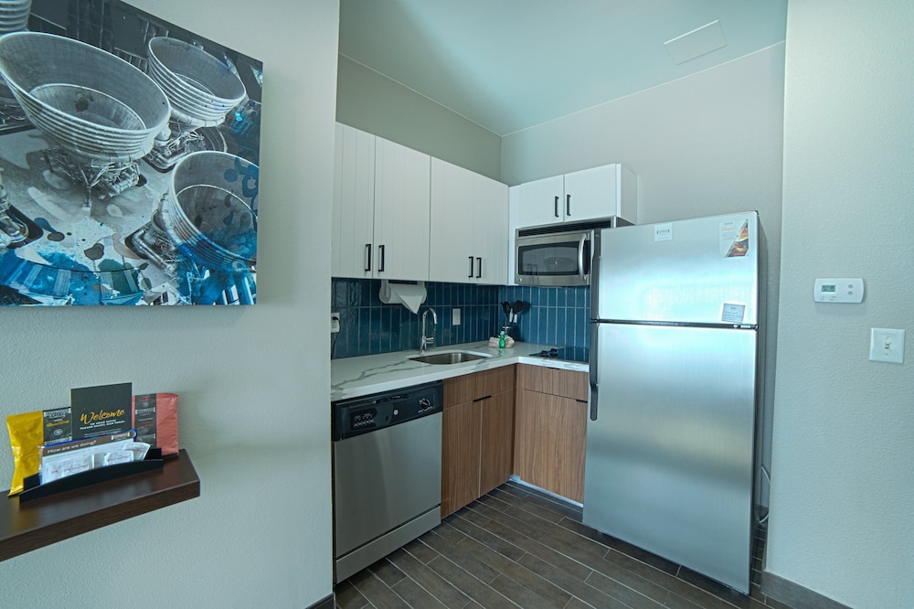 Staybridge Suites Houston Nasa Clear Lake by IHG - photo 17