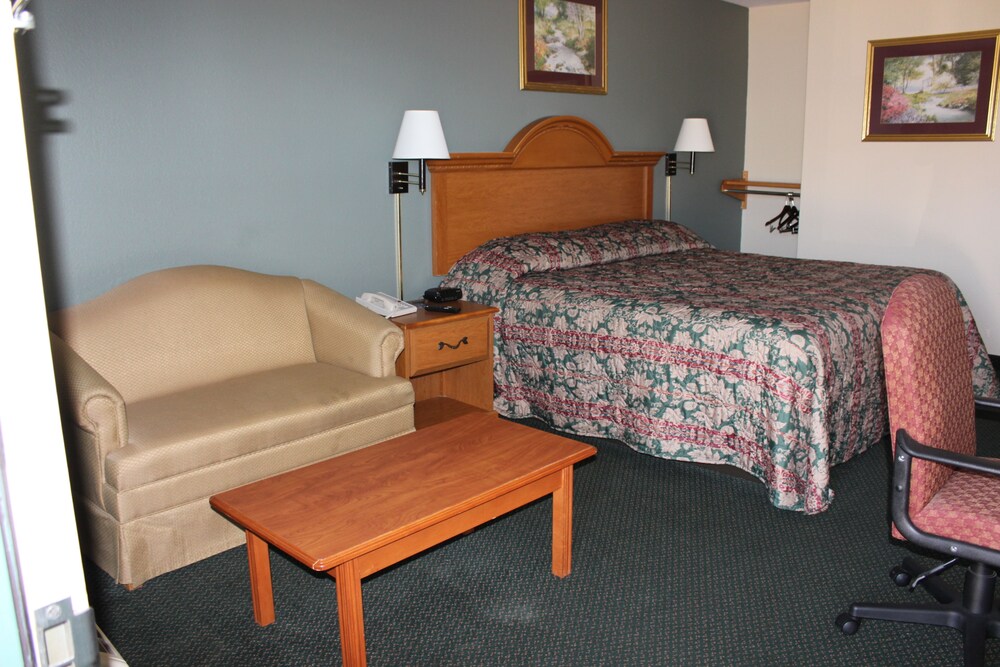 Nationwide 9 Inn - photo 7