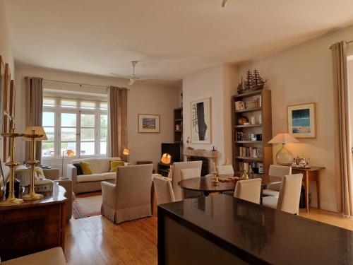 Alcácer river front quality apartment — 4-Star Luxury Hotel in Alcacer Do Sal, Portugal