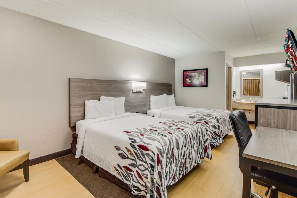 Red Roof Inn Columbia East Ft Jackson - photo 13