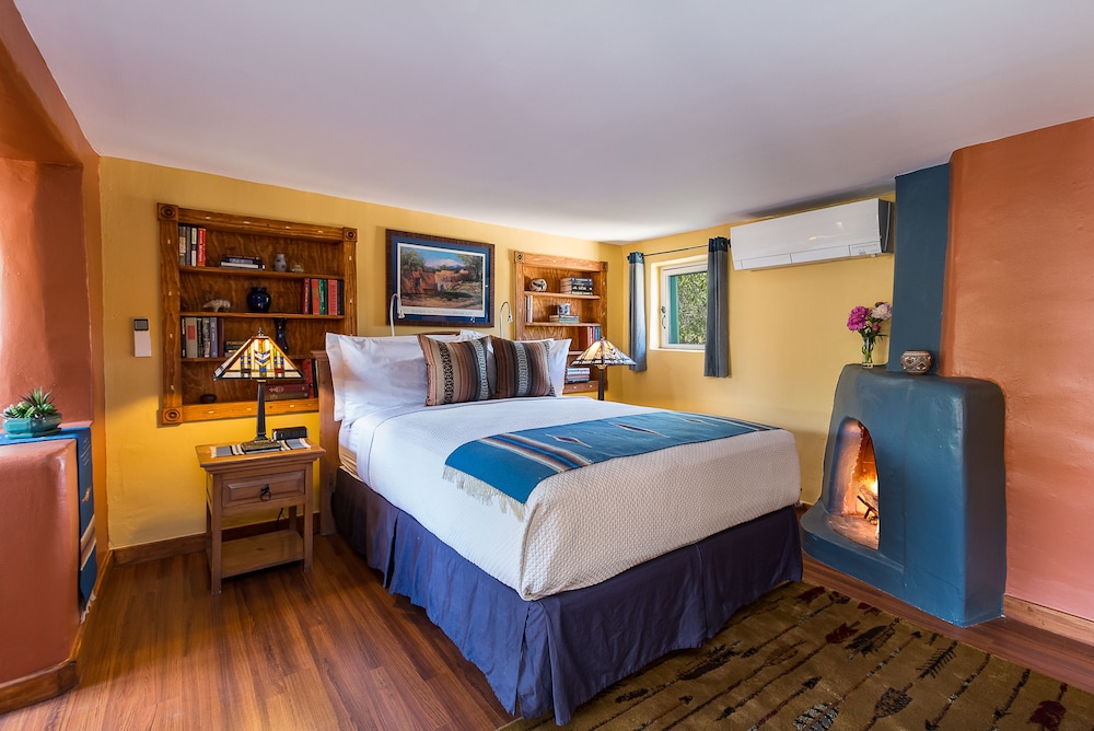 Inn Of The Turquoise Bear - photo 16