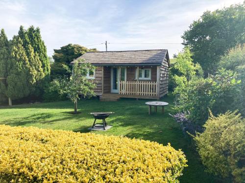 Walnut Lodge — 4-Star Luxury Hotel in Wells, United Kingdom