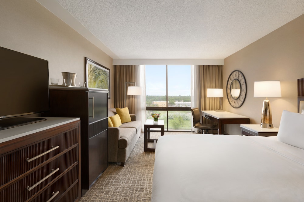 Hilton Fort Collins - photo 9