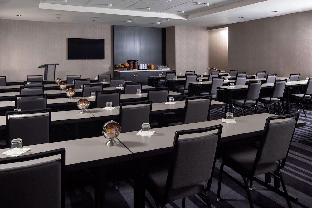 Courtyard by Marriott New York Manhattan Central Park - photo 43