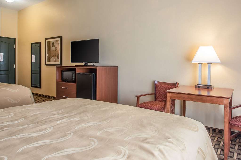 Quality Inn & Suites East Troy I 43 - photo 7