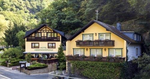 Herrmannsm hle — hotel in Sankt Goarshausen