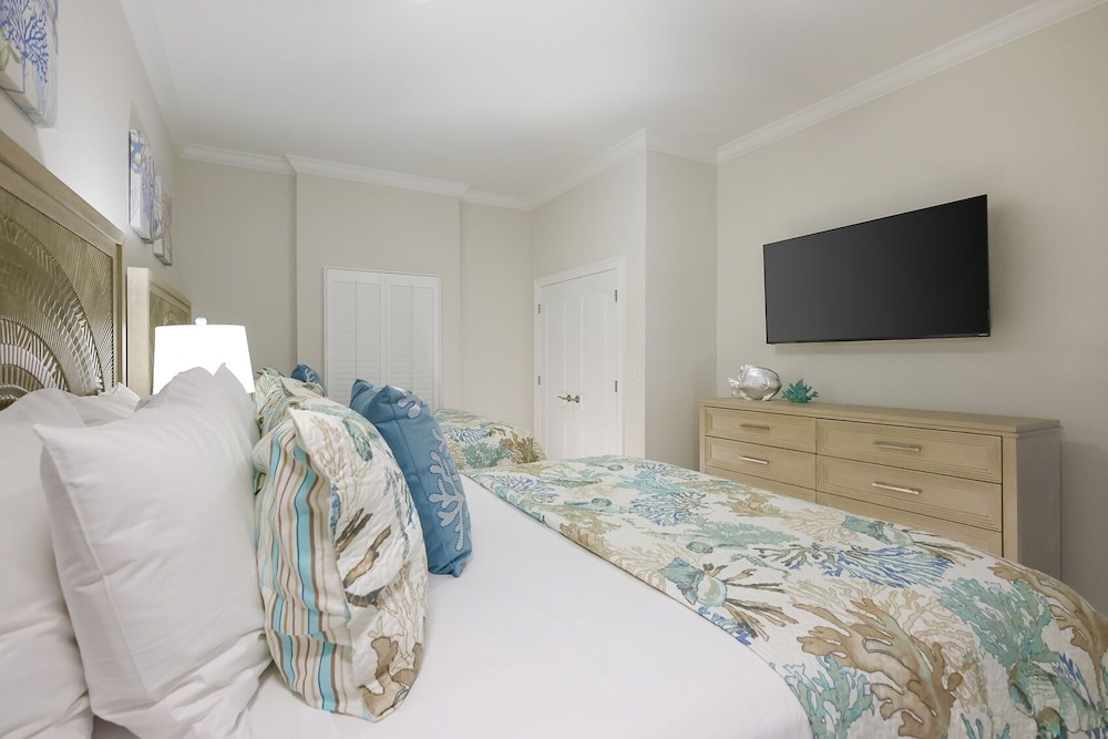 Phoenix Gulf Towers 407 3 Bedroom Condo - photo 11