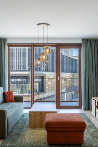 ZWIRN Design Stay near Nivy Station & Downtown — 4-Star Luxury Hotel in Bratislava, Slovakia