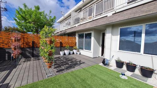 Tuis Nest Auckland NZ — 4-Star Luxury Hotel in Auckland, New Zealand