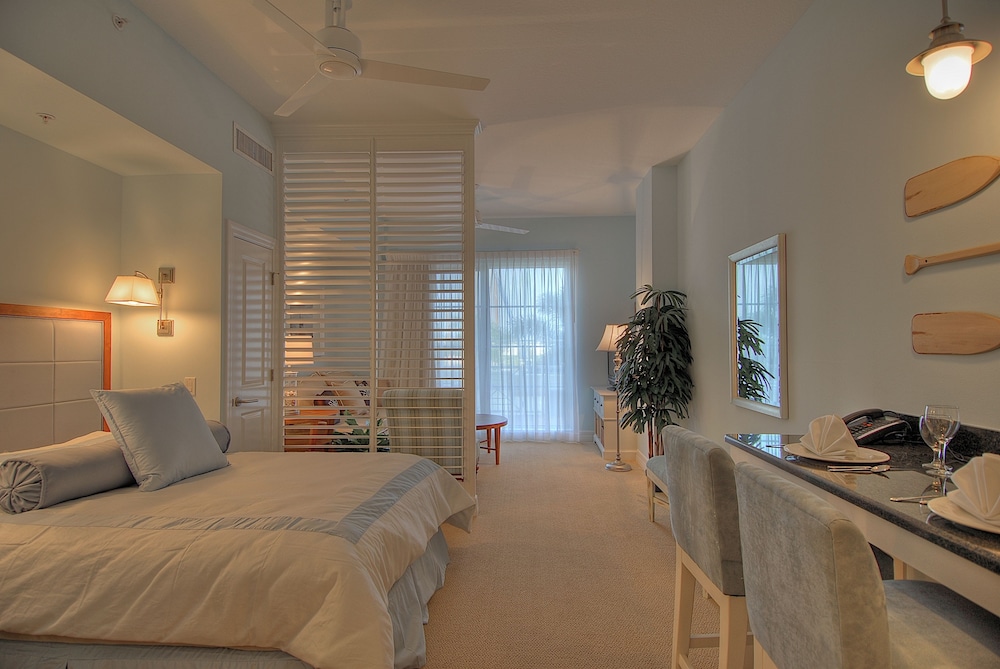Harborside Suites at Little Harbor - photo 20