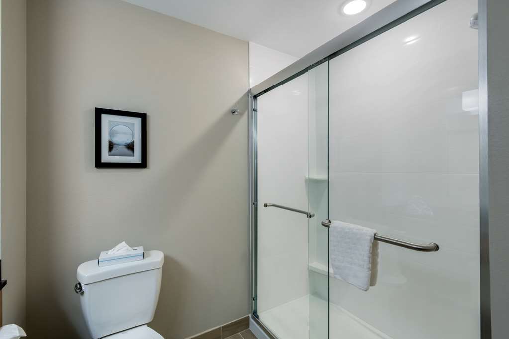Best Western Plus Rumford Falls - photo 30