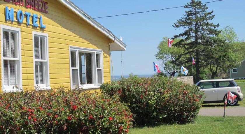Beach Breeze Motel — hotel in Wolfville
