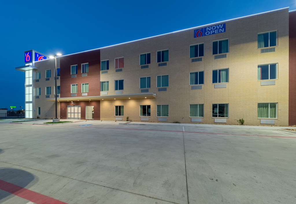 Motel 6 Fort Worth TX North Saginaw - photo 7