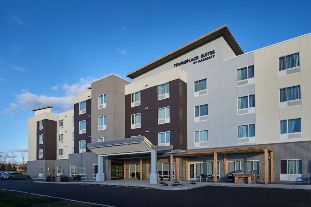 TownePlace Suites by Marriott Grand Rapids Airport - photo 24