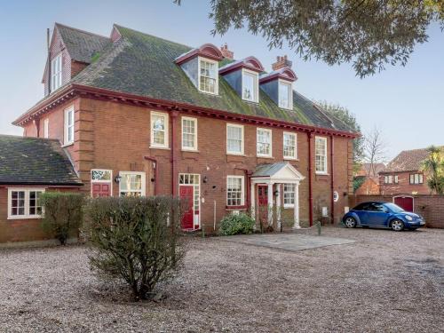 Hampsire House — 4-Star Luxury Hotel in Cromer, United Kingdom