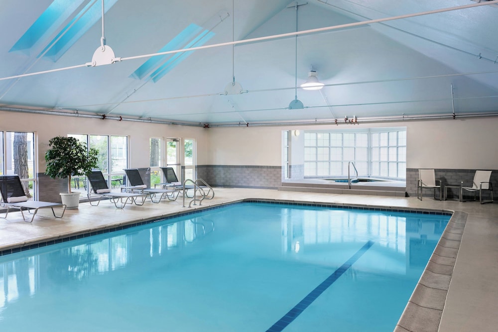 Delta Hotels by Marriott Burlington - photo 16