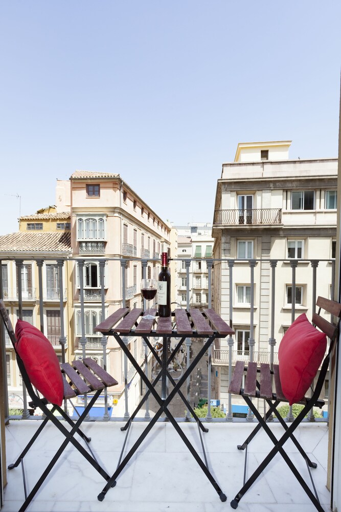 iloftmalaga Puerta del Mar — 4-Star Luxury Hotel in Malaga, Spain