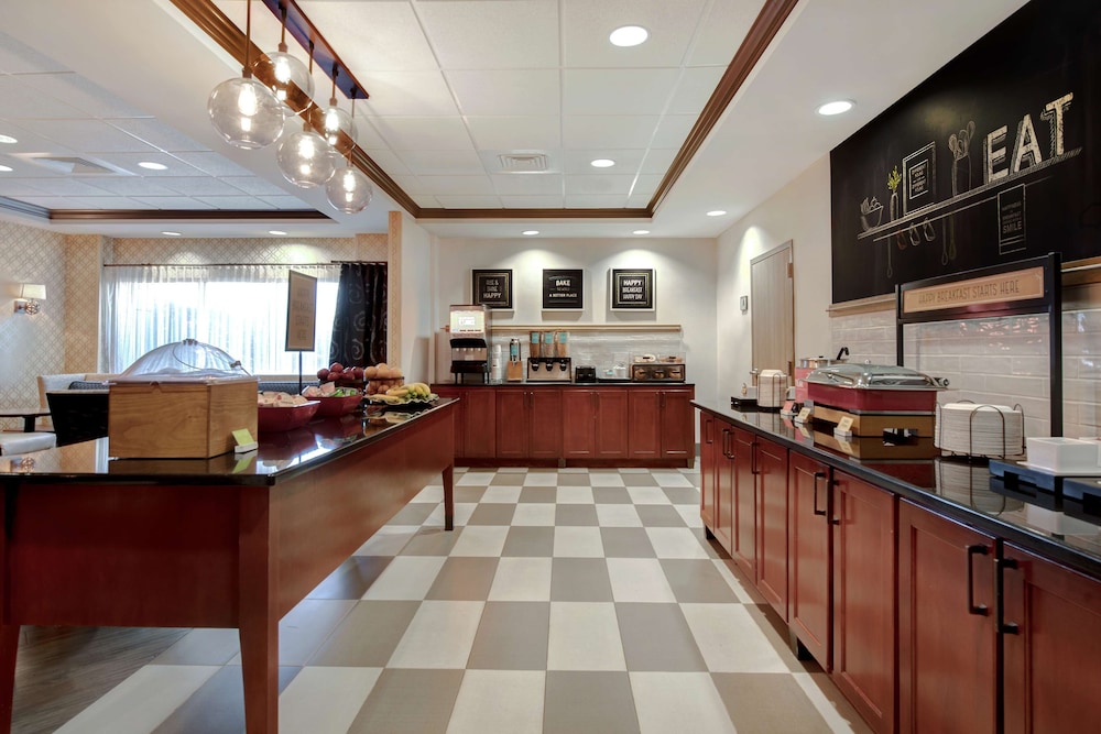Hampton Inn Easley - photo 49