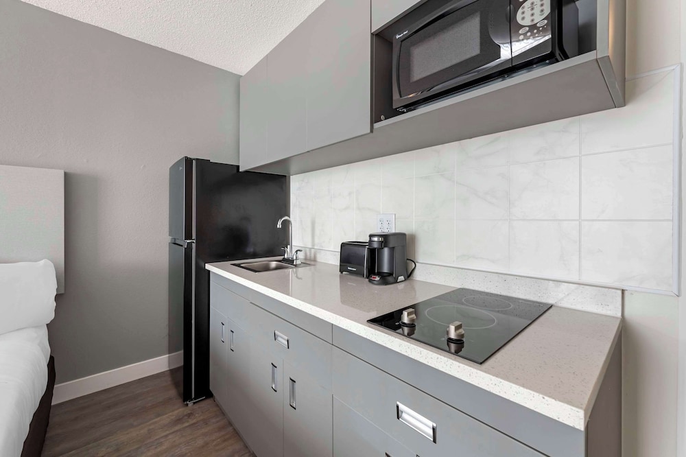 MainStay Suites MSP Airport Mall of America - photo 23