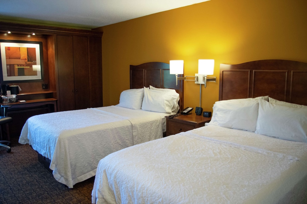 Hampton Inn St. Louis Chesterfield - photo 7