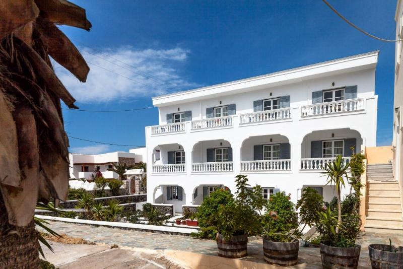 Avraki Hotel — Fira — photo 5