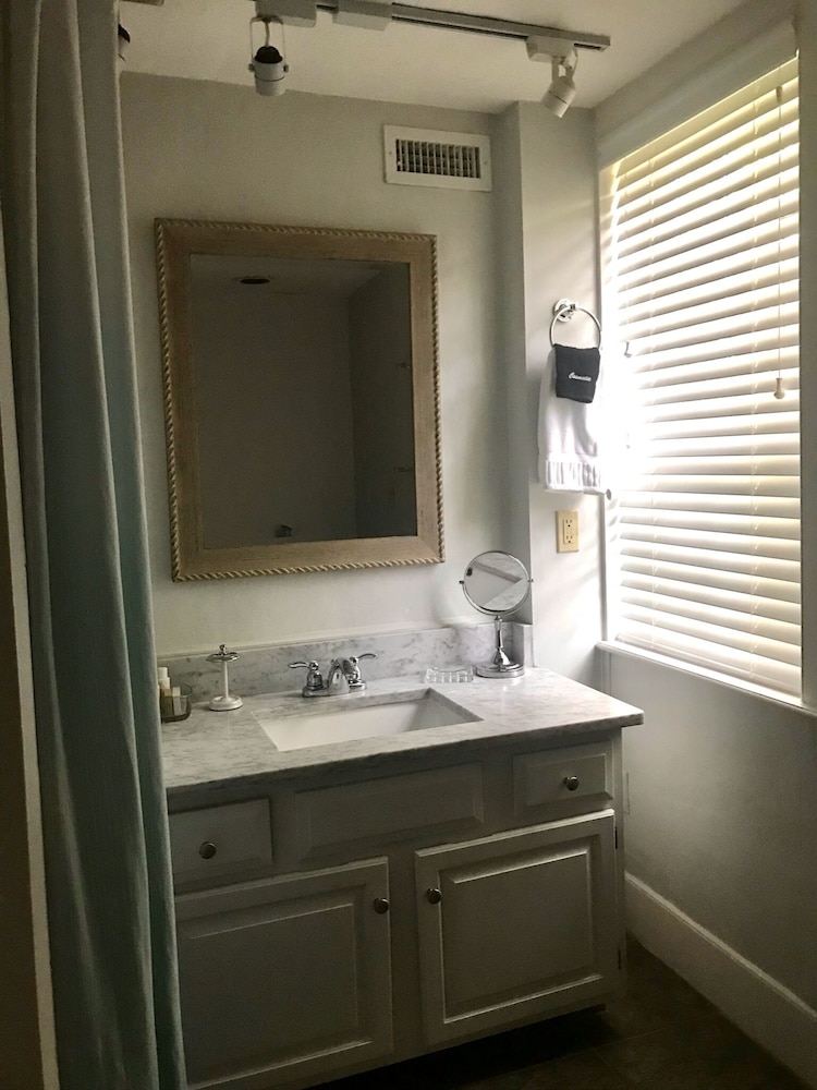 Sea Meadow Inn - photo 38
