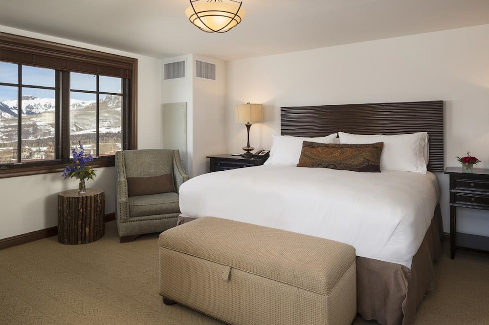 Madeline Hotel & Residences Auberge Collection - photo 21